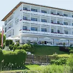 מלון Tennis & Yacht Velden 3*