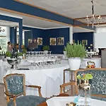 Tennis & Yacht Velden וולדן אם וורתרסי