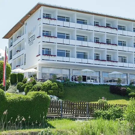 Otel Tennis & Yacht Velden 3*