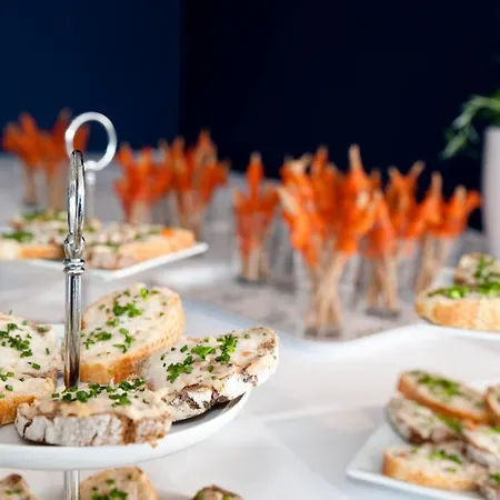 Otel Tennis & Yacht Velden
