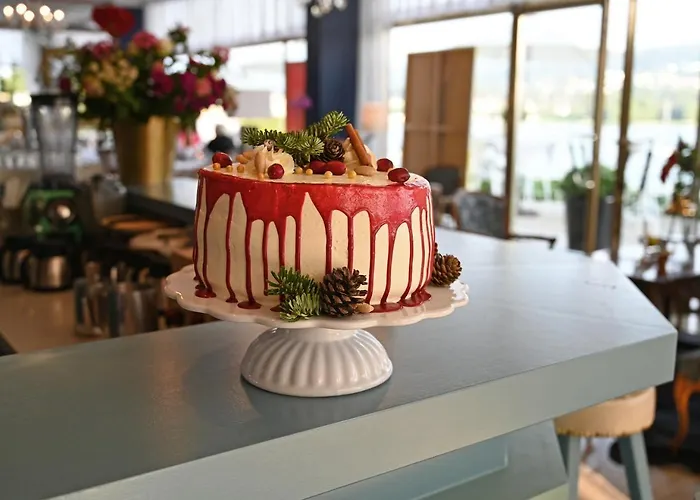 ホテル Tennis & Yacht Velden フェルデン・アム・ヴェルターゼー